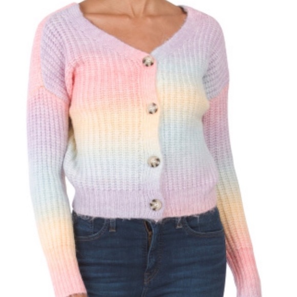 Jessica Simpson Sweaters - Rainbow ombré cropped sweater